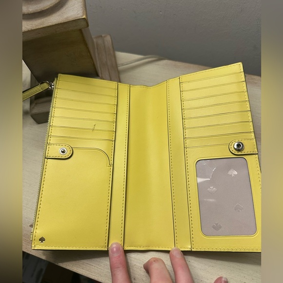 Kate Spade Jackson Medium Universal Phone Wristlet Wallet - Picture 6 of 8